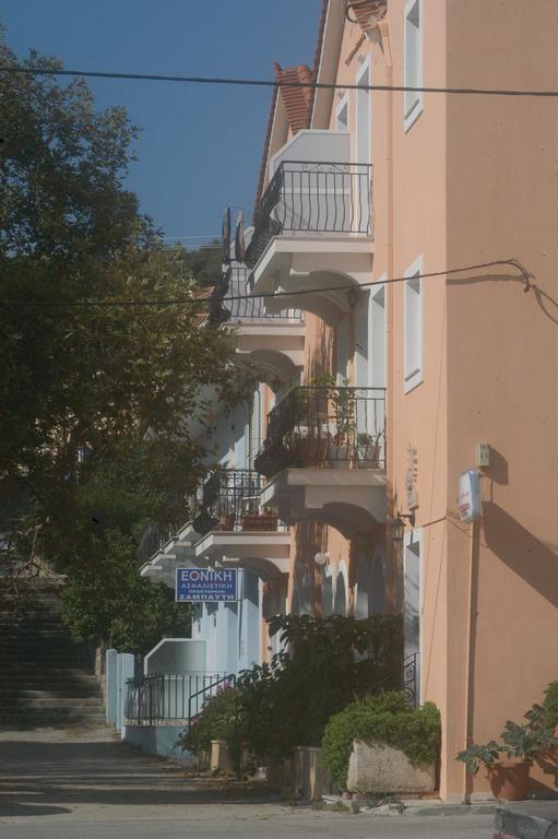 Marina Studios II Аргостоліон Номер фото